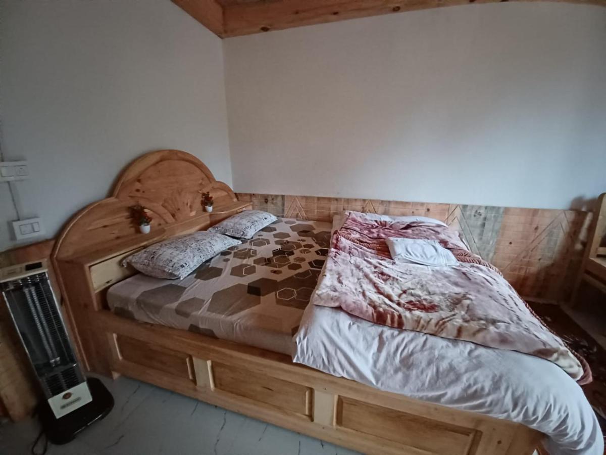 Vansh Green View Homestay Sainj Exteriér fotografie