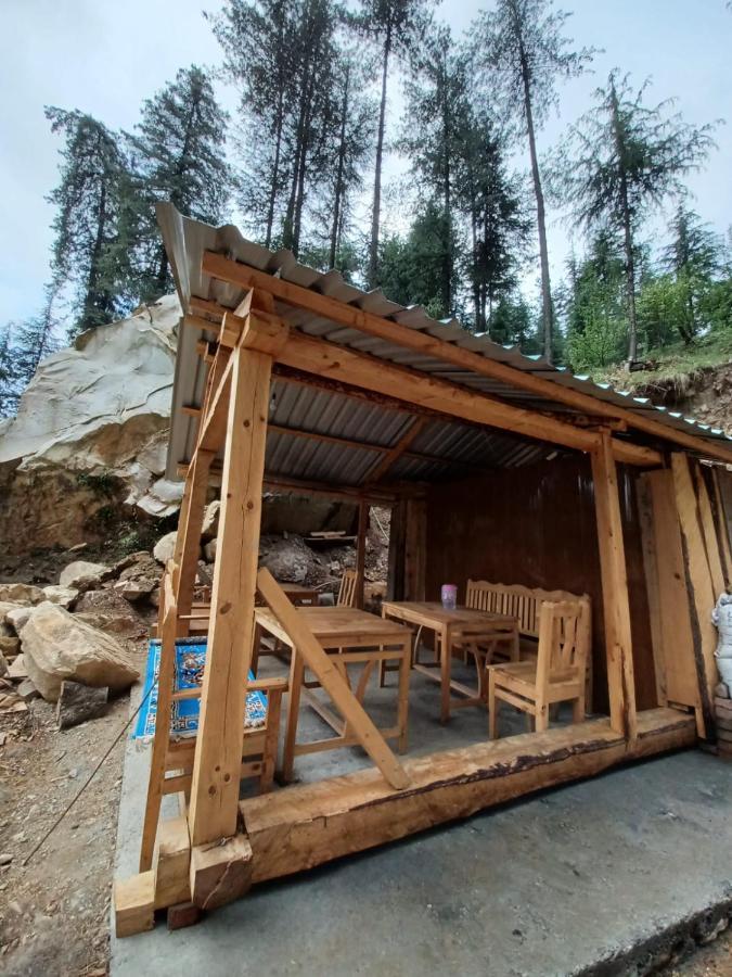 Vansh Green View Homestay Sainj Exteriér fotografie